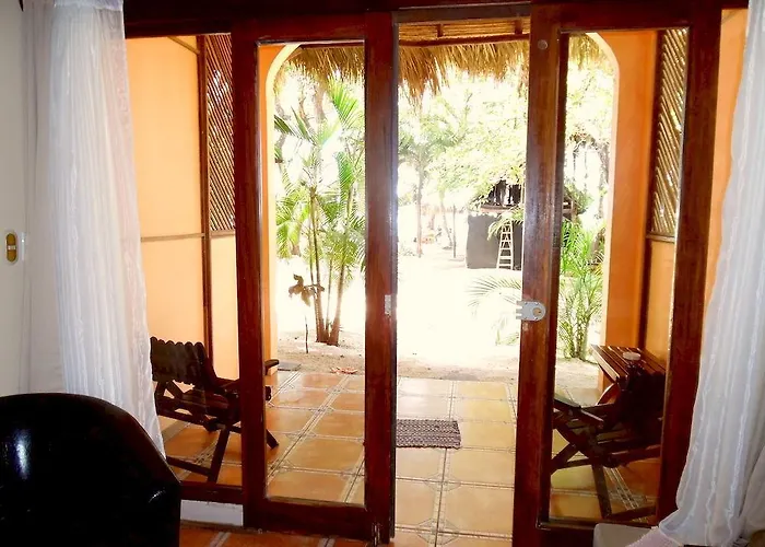 La Palapa 3*